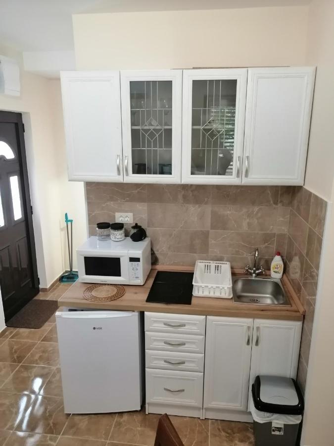 קוטור Apartman Petovic מראה חיצוני תמונה